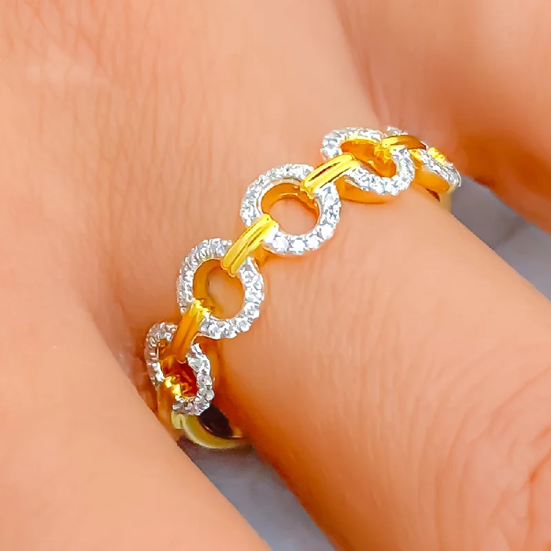 Interlinked Radiant Round 18K Gold + Diamond Ring