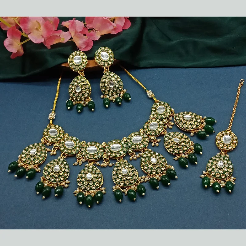 Gehana Mahal Gold Plated Kundan Stone Choker Necklace Set