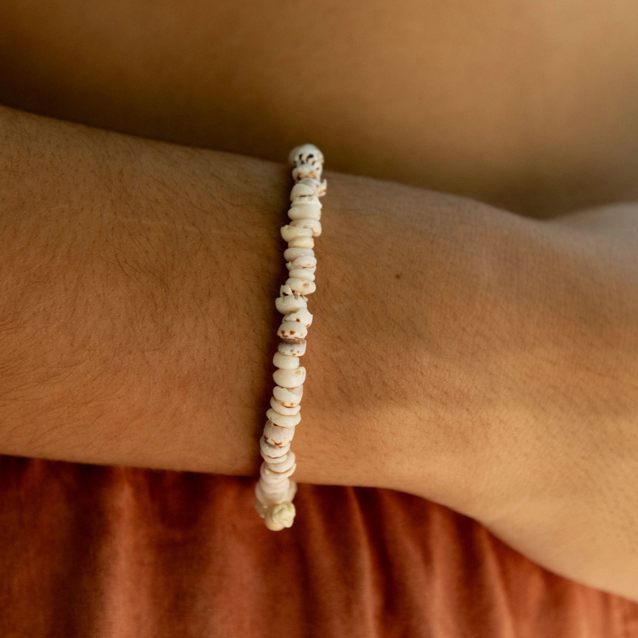 Enu Island Shell Bracelet