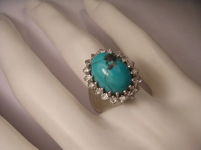 Stunning Estate 18K White Gold Cabochon Turquoise Diamond Ring Band