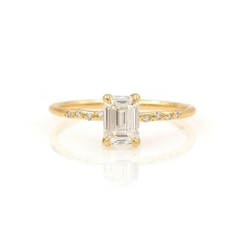 Starry Emerald Cut Diamond Ring