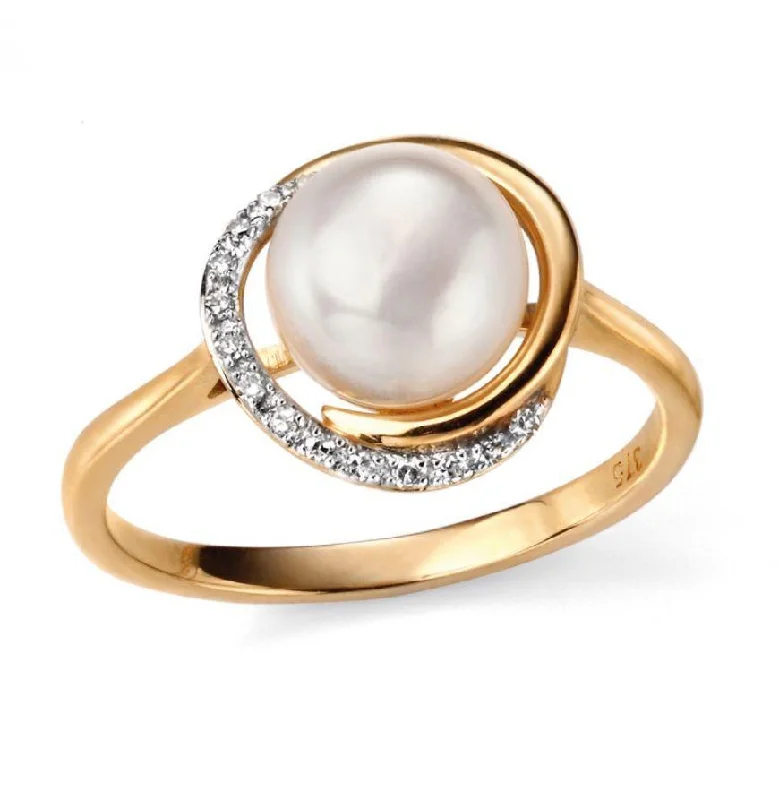 Button Pearl & Diamond Ring - 9ct Gold